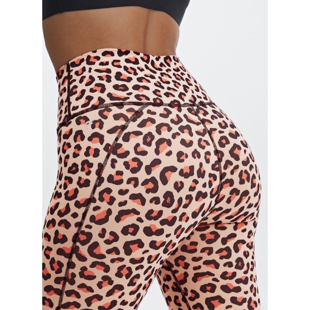 💖Fabletics Powerhold Leggings💖 - Picture 4 of 10